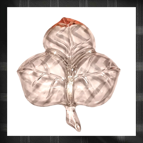 Clear Glass Decorative Leaf Dish - Picture 6 of 6